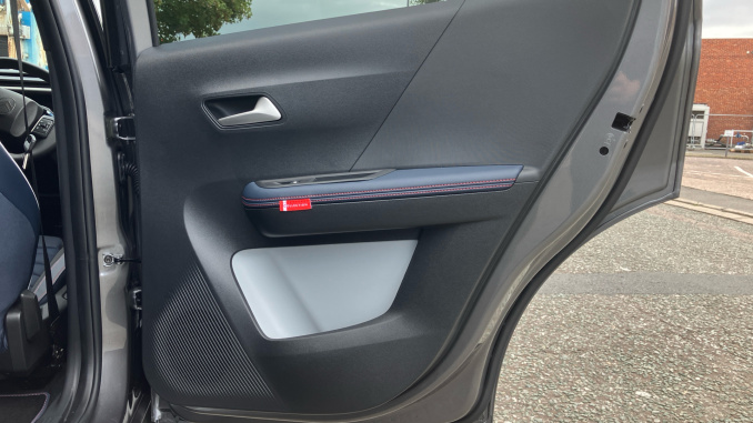 Citroen C3 Aircross 83kW Extended Range Collection 54kWh 5dr Auto Electric Hatchback - Image 38